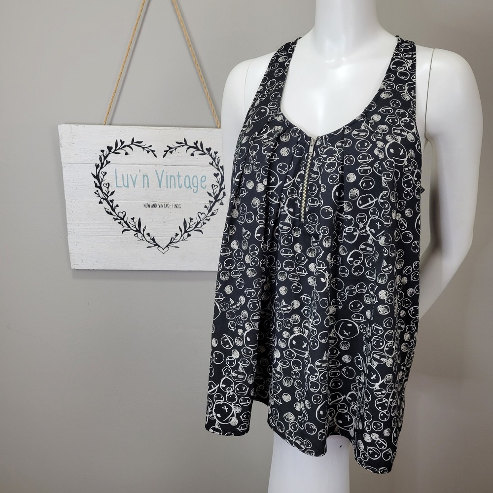 d'closet Smiley Face Tank Top‎ Racerback Sleeveless Black White Patterned Casual